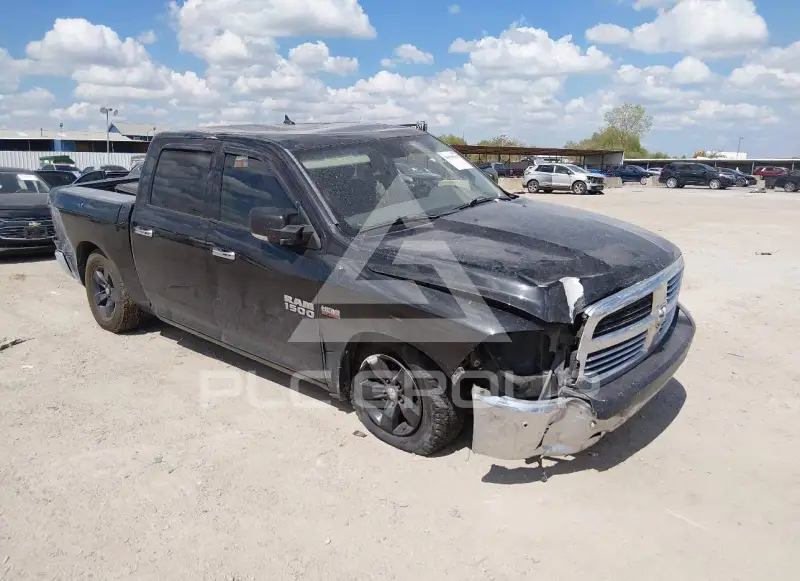 2017 RAM 1500 photo