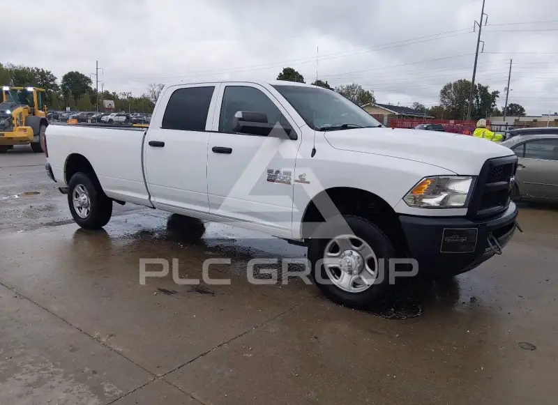 2017 RAM 3500 photo