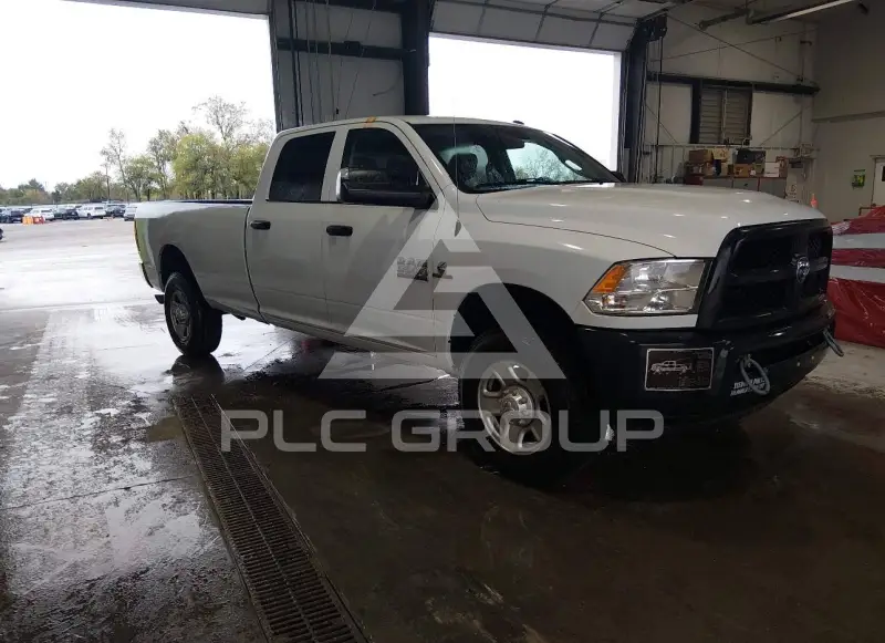 2017 RAM 3500 photo