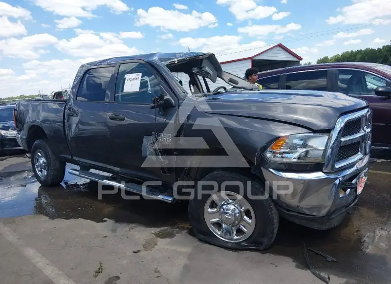 2017 RAM 2500 фото