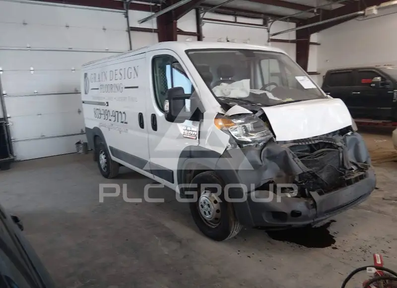 2017 RAM PROMASTER 1500 фото