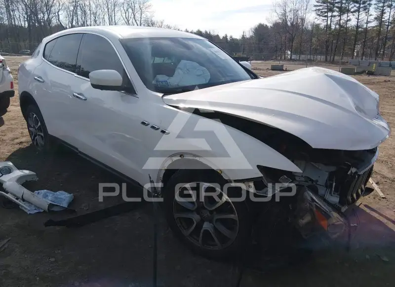 2017 Maserati LEVANTE photo