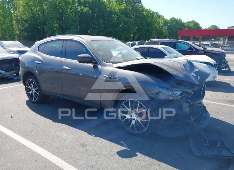 2017 Maserati LEVANTE photo