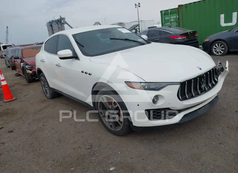 2017 Maserati LEVANTE фото