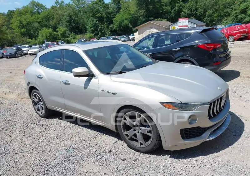 2017 Maserati LEVANTE фото