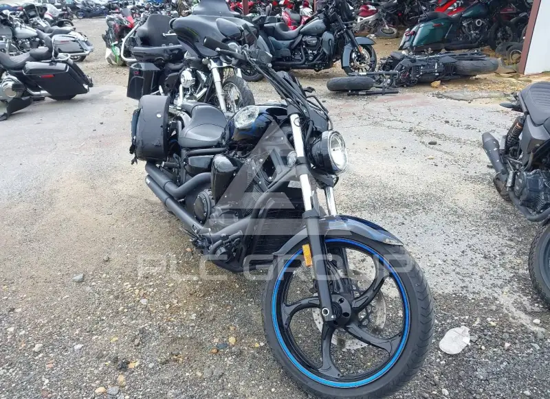 2017 Yamaha XVS1100 photo