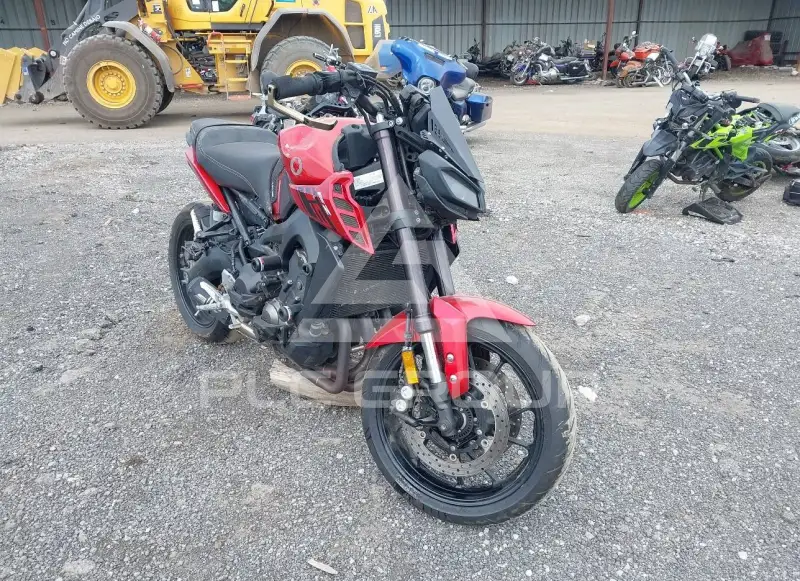 2017 Yamaha FZ09 фото