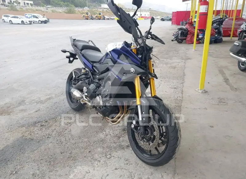 2017 Yamaha  фото