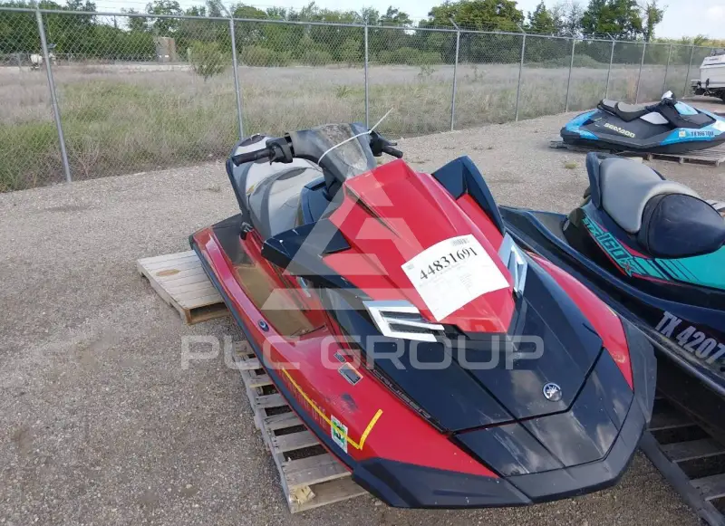 2017 Yamaha JET BOAT фото