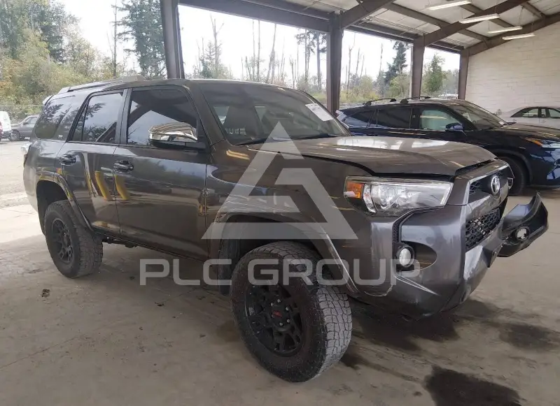 2017 Toyota 4 RUNNER фото