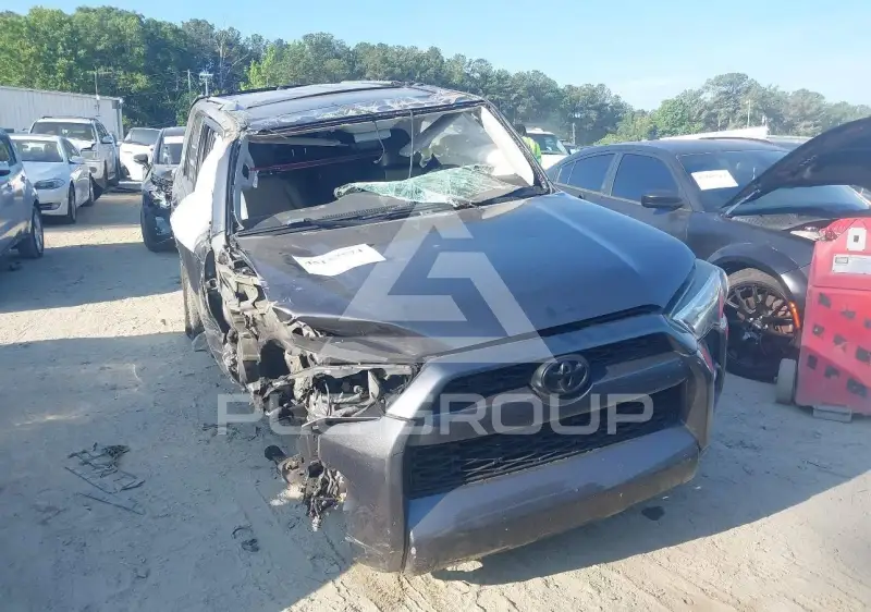 2017 Toyota 4 RUNNER фото