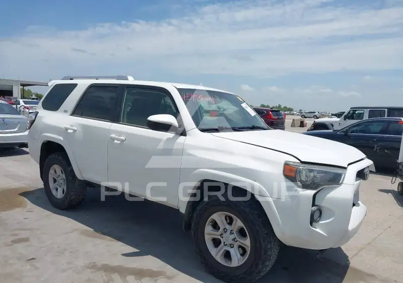 2017 Toyota 4 RUNNER фото