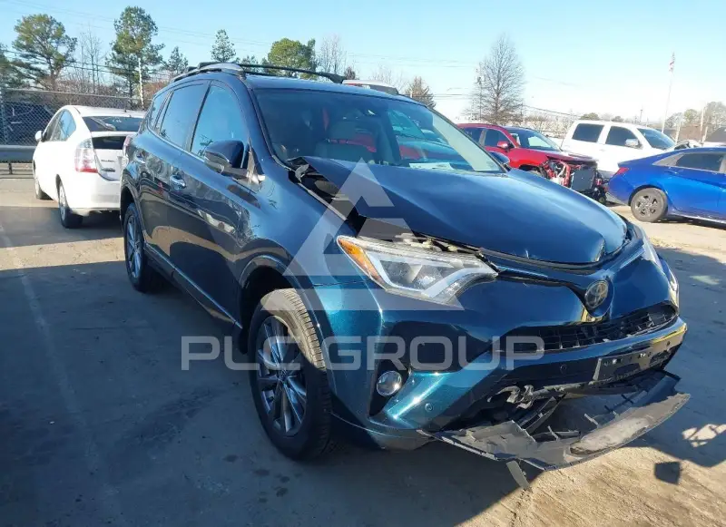 2017 Toyota RAV4 photo