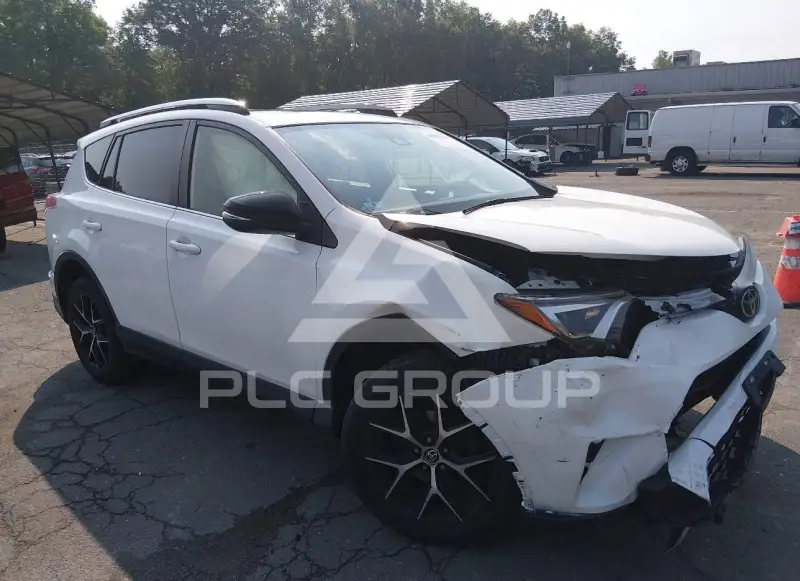2017 Toyota RAV4 фото