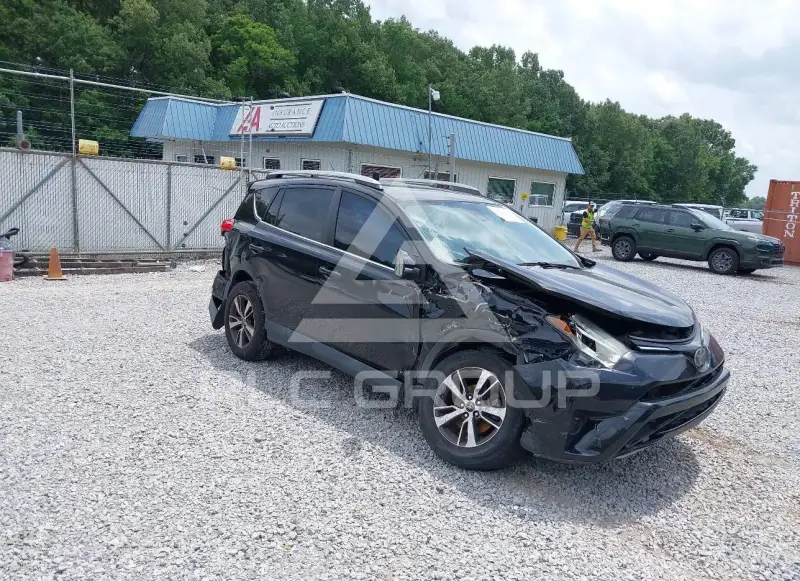 2017 Toyota RAV4 фото