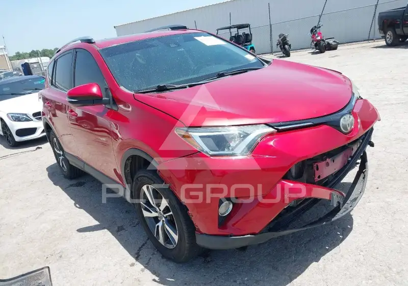 2017 Toyota RAV4 photo