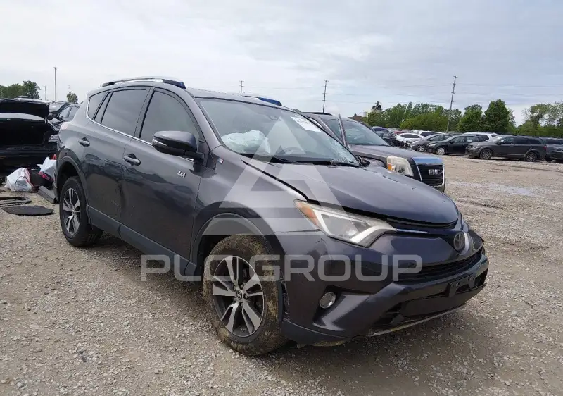 2017 Toyota RAV4 фото