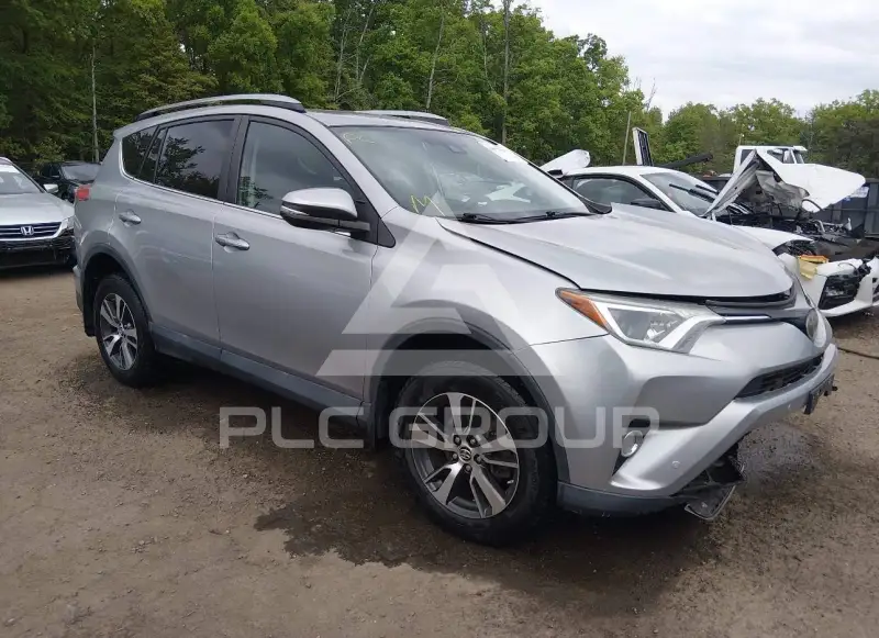 2017 Toyota RAV4 photo