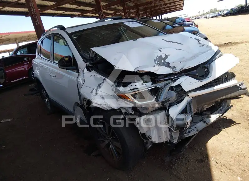 2017 Toyota RAV4 photo