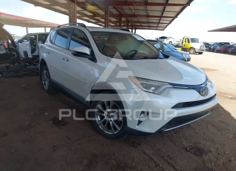 2017 Toyota RAV4 фото