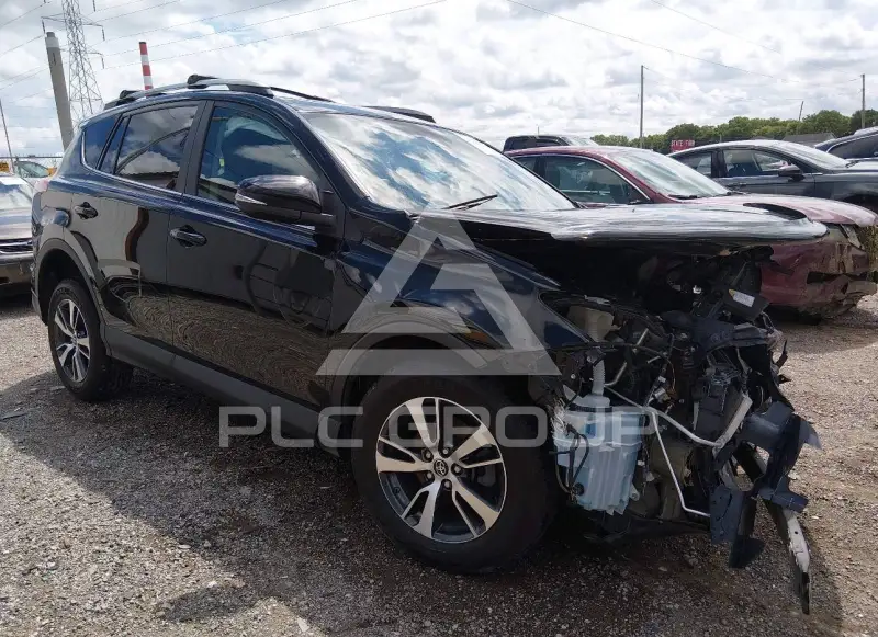 2017 Toyota RAV4 photo