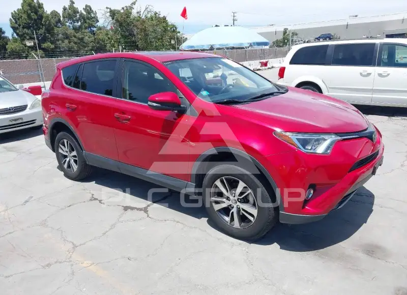 2017 Toyota RAV4 photo