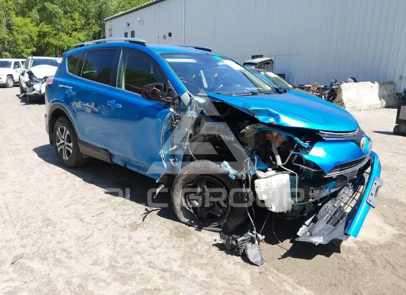 2017 Toyota RAV4 фото