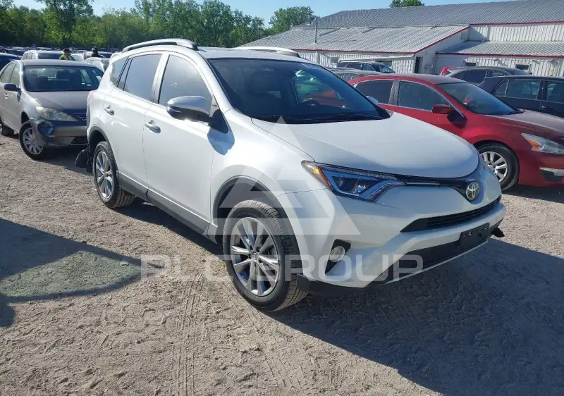 2017 Toyota RAV4 фото