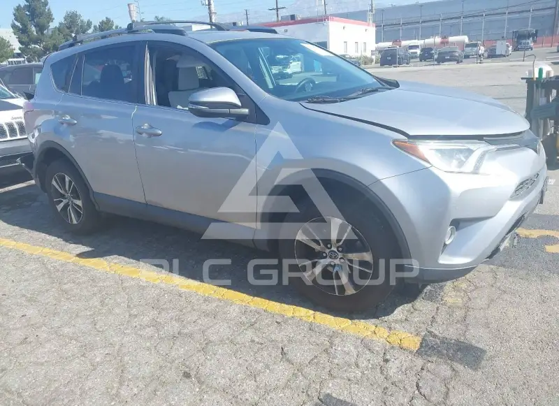 2017 Toyota RAV4 фото
