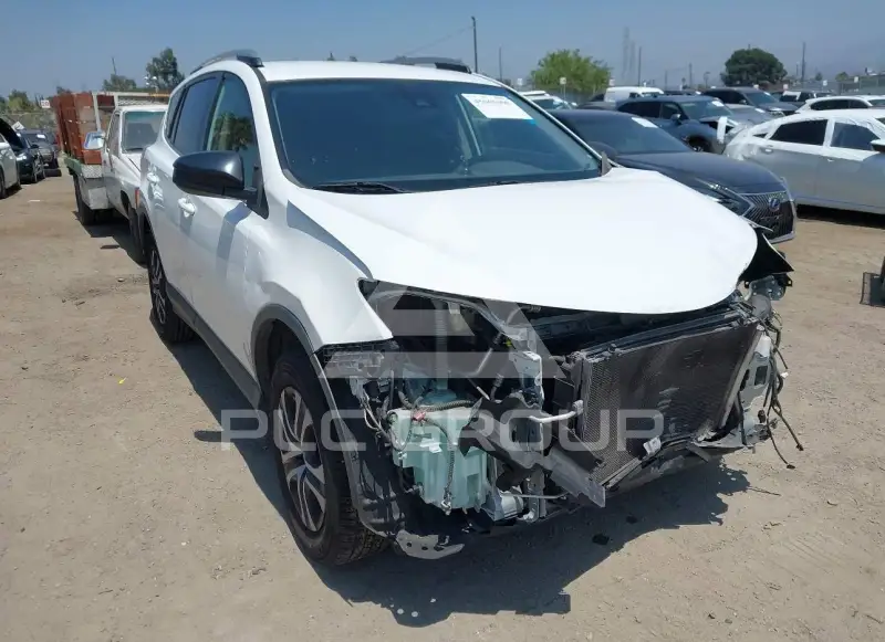 2017 Toyota RAV4 photo