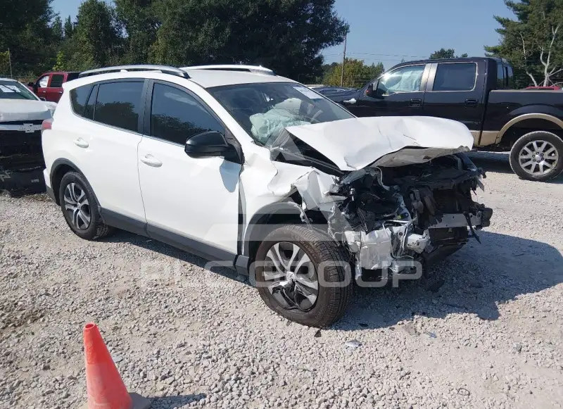 2017 Toyota RAV4 фото