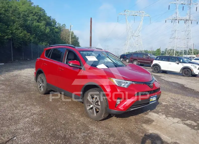 2017 Toyota RAV4 фото