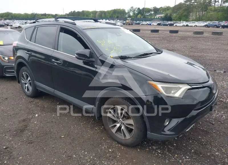 2017 Toyota RAV4 фото