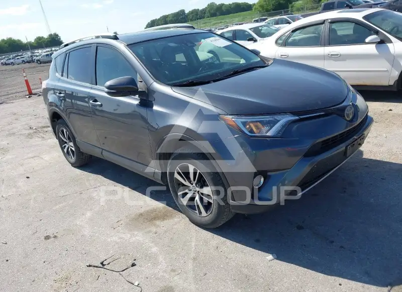 2017 Toyota RAV4 photo