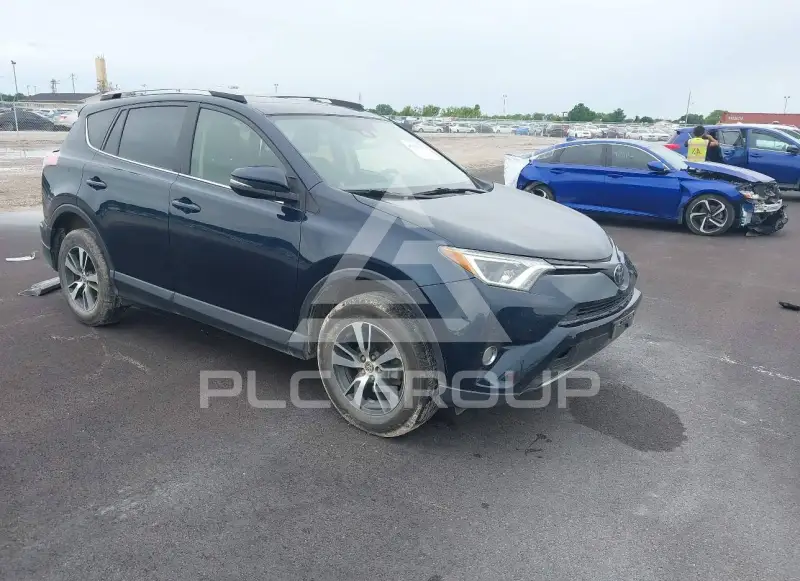 2017 Toyota RAV4 фото