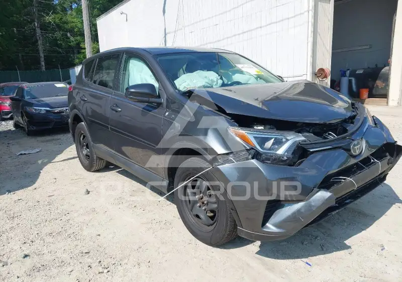 2017 Toyota RAV4 фото