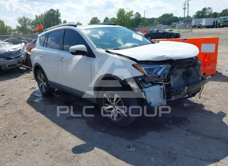2017 Toyota RAV4 фото