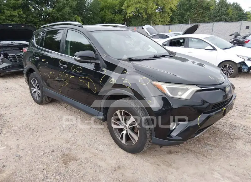 2017 Toyota RAV4 photo