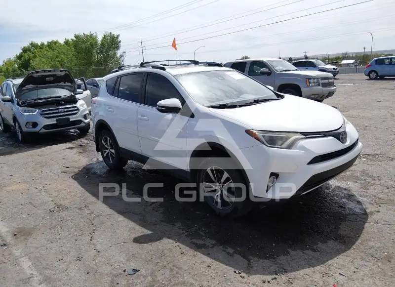 2017 Toyota RAV4 фото
