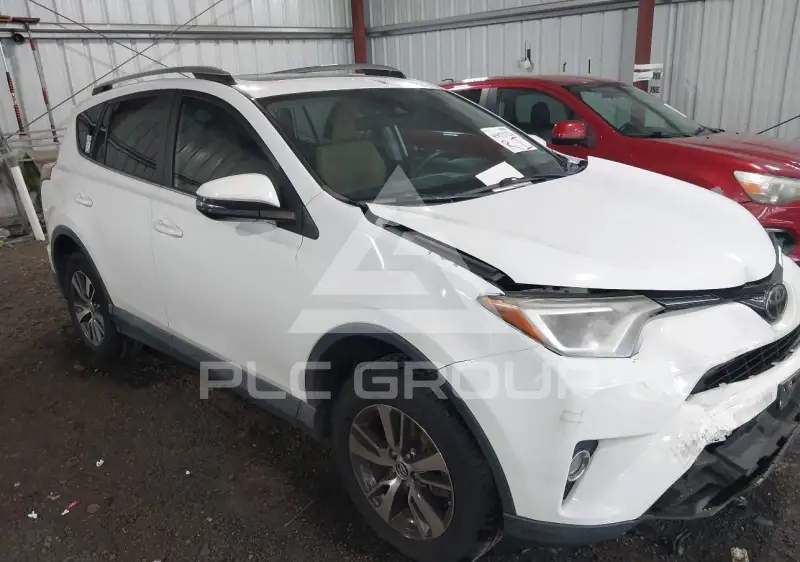 2017 Toyota RAV4 photo
