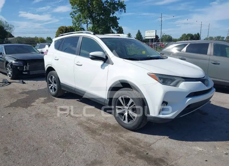 2017 Toyota RAV4 photo