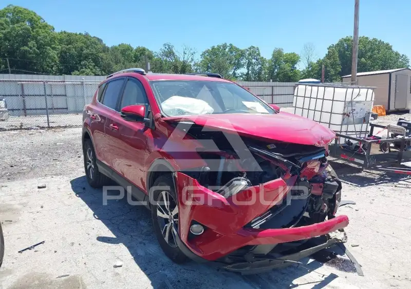 2017 Toyota RAV4 фото