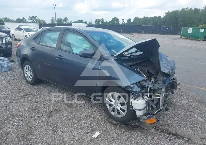 2017 Toyota COROLLA фото