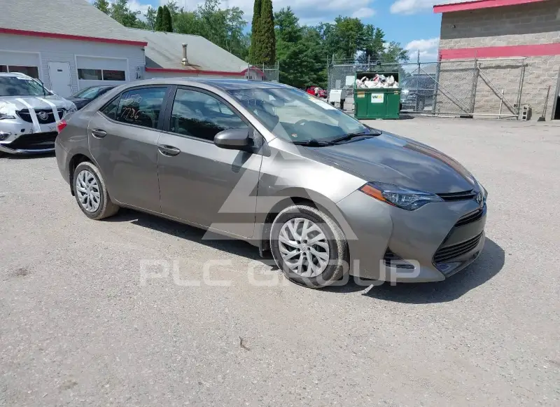 2017 Toyota COROLLA фото