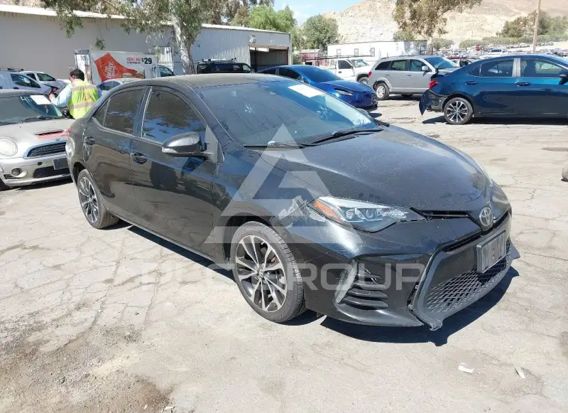2017 Toyota COROLLA фото