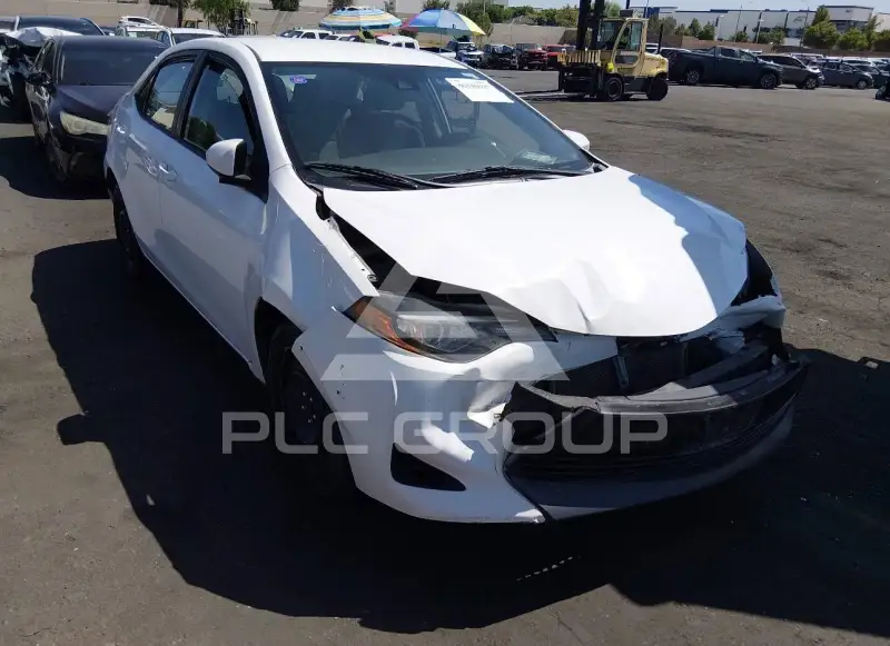 2017 Toyota COROLLA фото