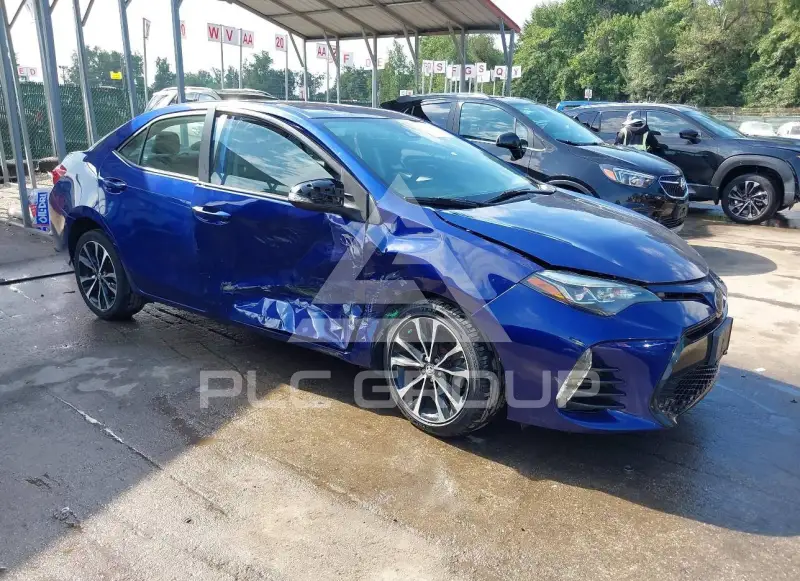 2017 Toyota COROLLA фото