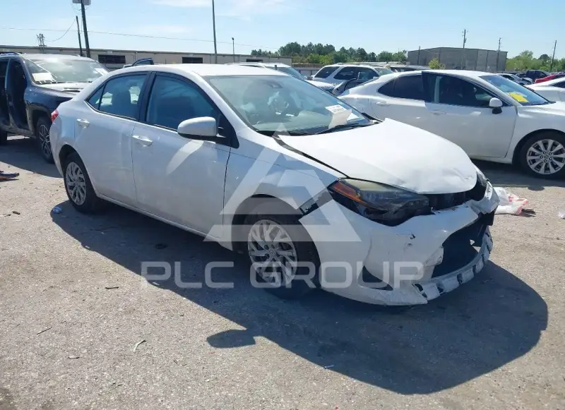 2017 Toyota COROLLA фото