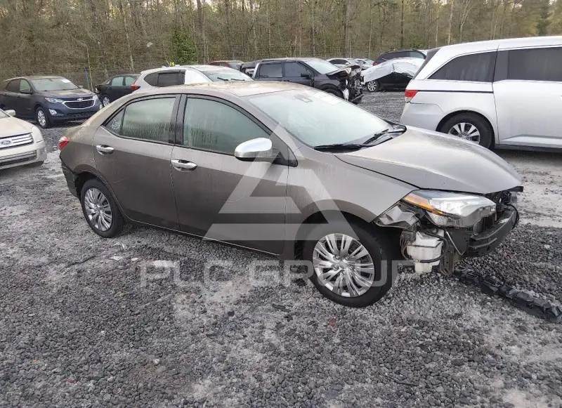 2017 Toyota COROLLA фото
