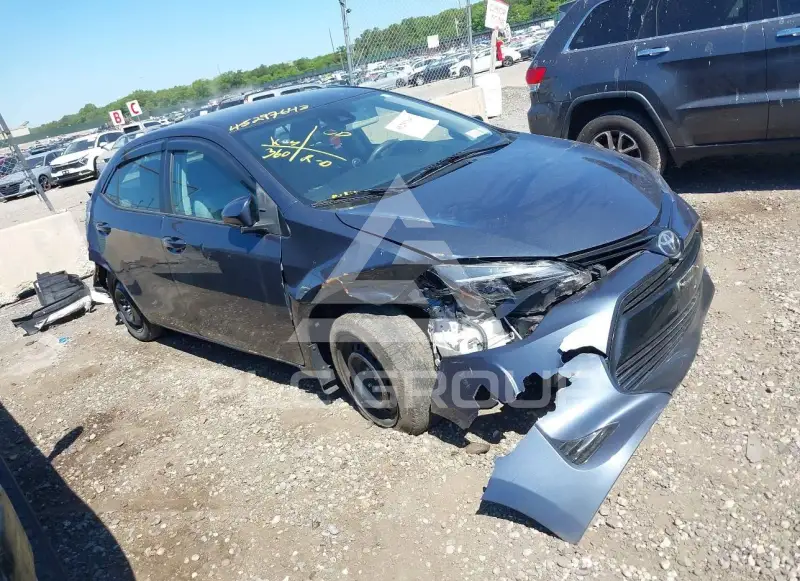2017 Toyota COROLLA фото
